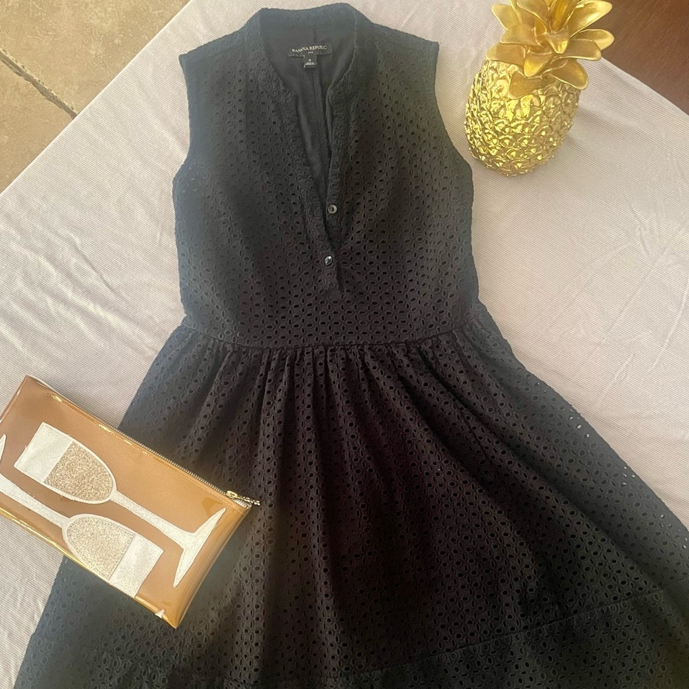 Banana Republic Sleeveless Dress